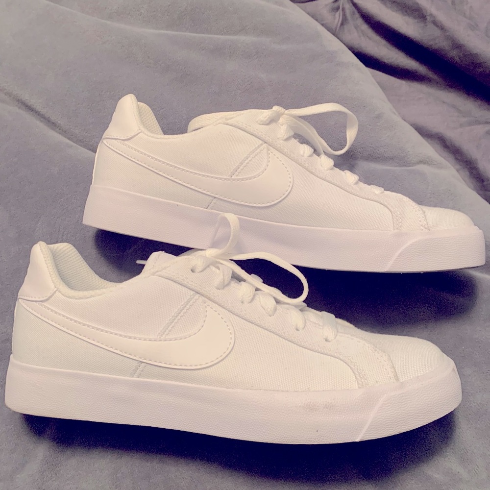 Nike sneakers, worn once